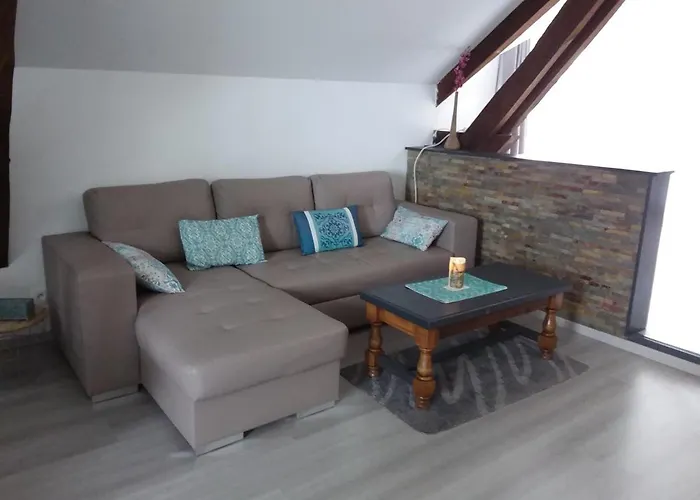 Gite De La Maison Bleue * Mirandol-Bourgnounac